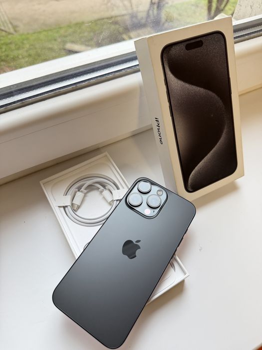 iPhone 15 Pro Max 256 Black Titanium , Neverlock