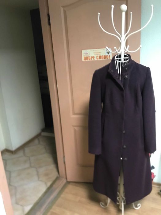 Вішалка-стійка АТЕЛЬЕ ексклюзив