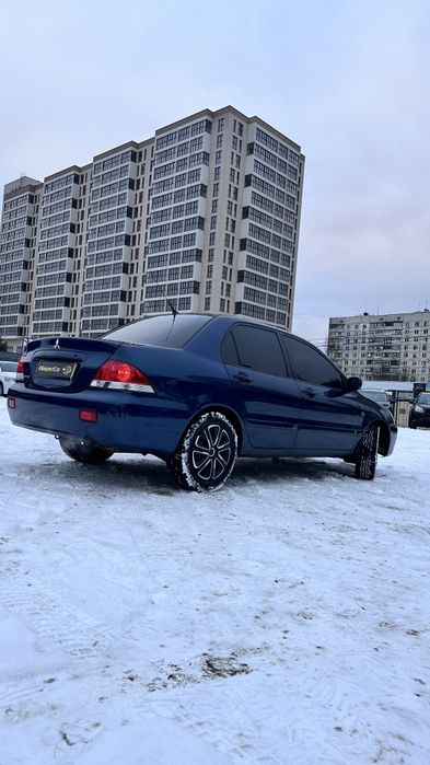 Mitsubishi Lancer
IX покоління