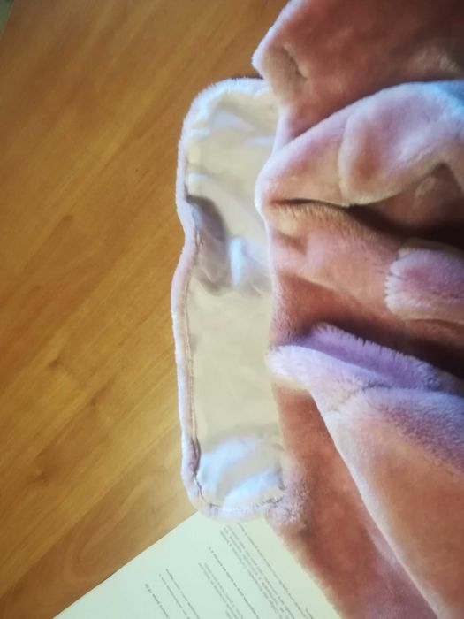 Casaco  de pelinho rosa Yoedu 4 anos