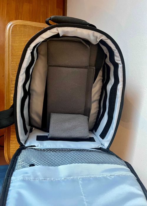 Nikon D3300 24MP + 18-55mm AF-P VR + Mochila Cullmann