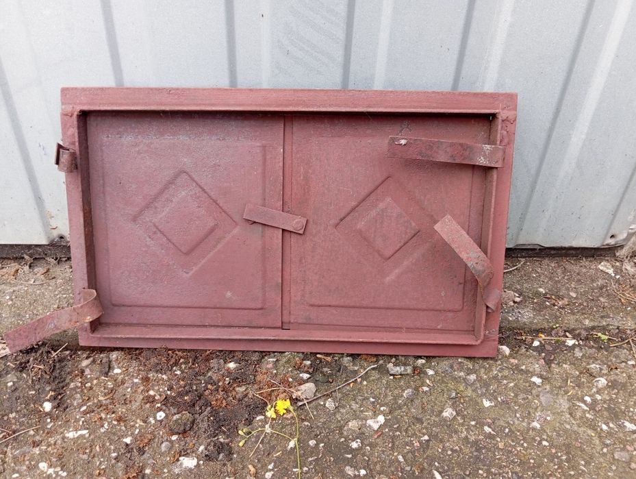 Drzwiczki do pieca wędzarni