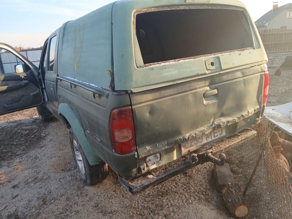 Мазда Б 2500 Mazda B2500  мотор двигун