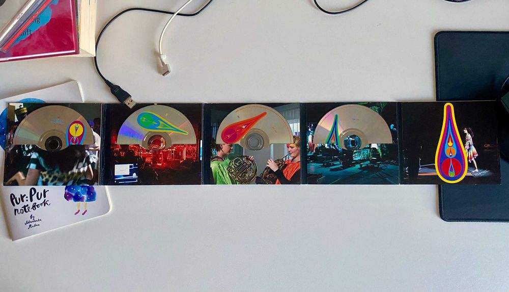 Björk – Voltaïc [2 CD + 2 DVD Deluxe Edition Box Set]: 1 199 грн