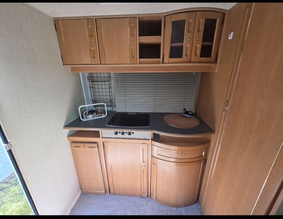 Adria unica B462Ph