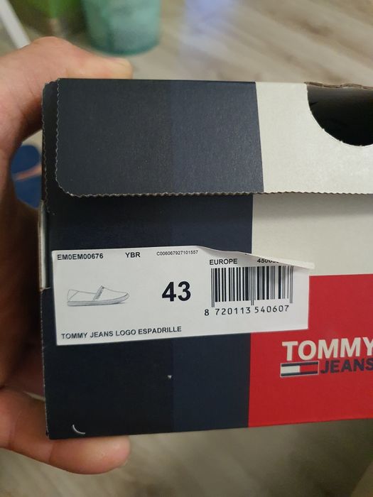 Meskie buty letnie pol buty tommy hilfiger r43 Orginalne