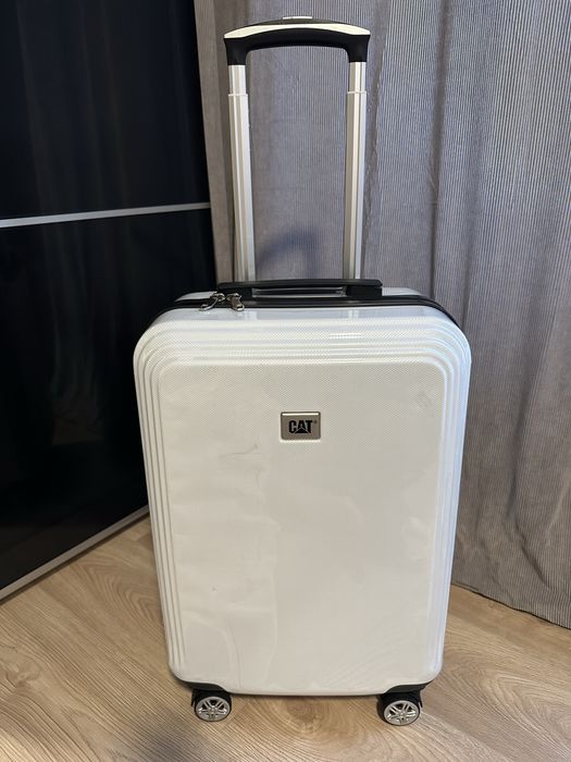 Валіза пластикова «CAT» 56х35х22см