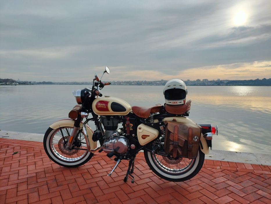 Royal Enfield classic 500