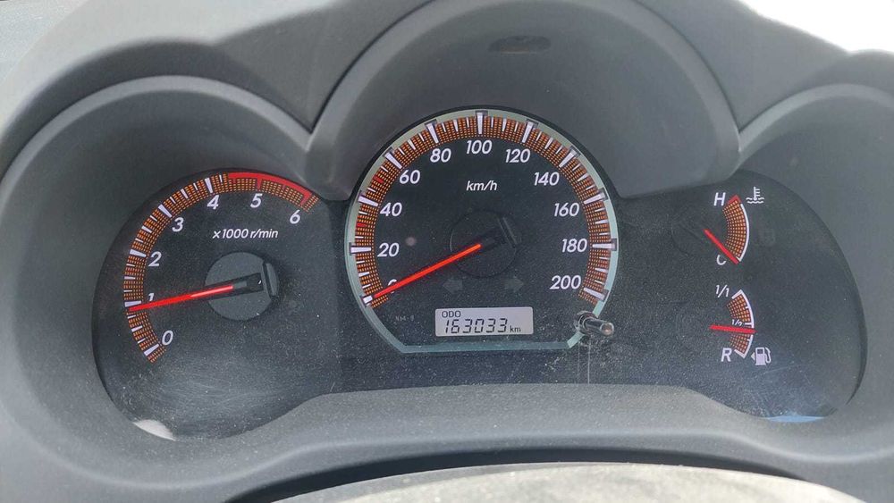 Pick-up Toyota 4x4 Hillux Tracker D4D