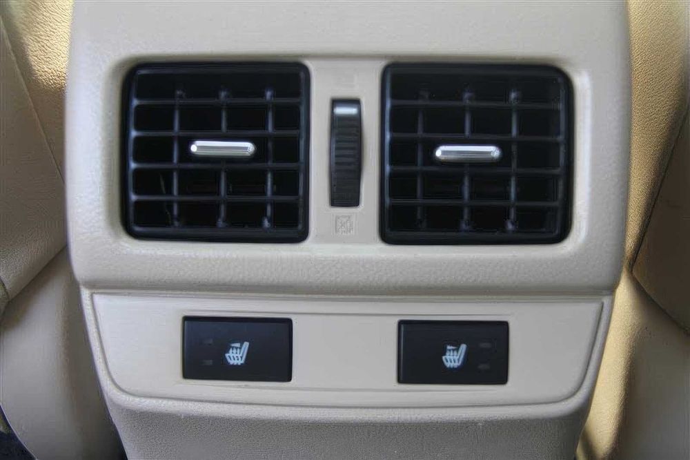 Subaru Outback Limited      2017