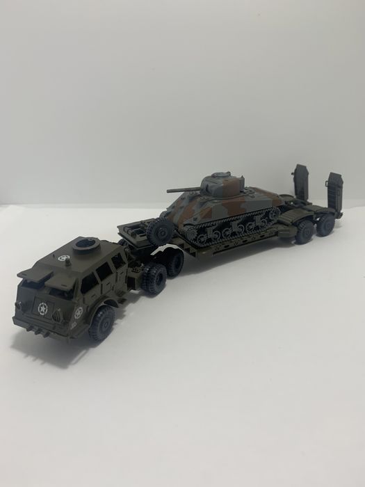 Transporte militar com tanque da Roco escala 1/87