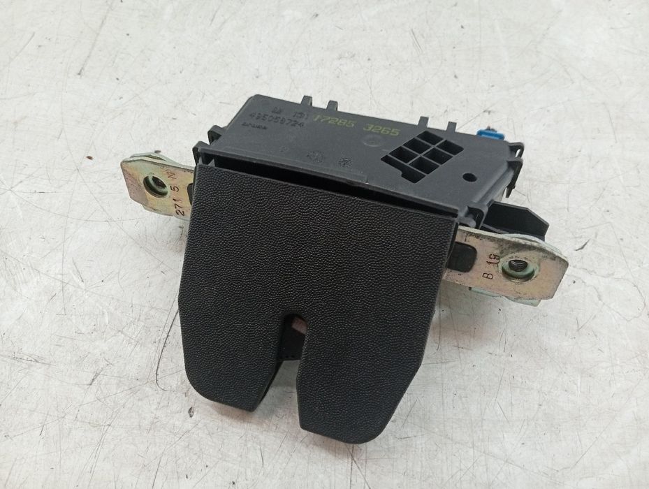 Fecho da Mala - OPEL Astra H GTC (A04) | 05 - 10