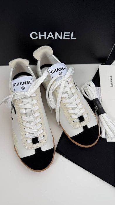 Кеди Chanel кроссовки чорні черные белые Шанель кросівки білі