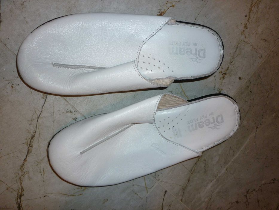 Fly Flot skórzane klapki