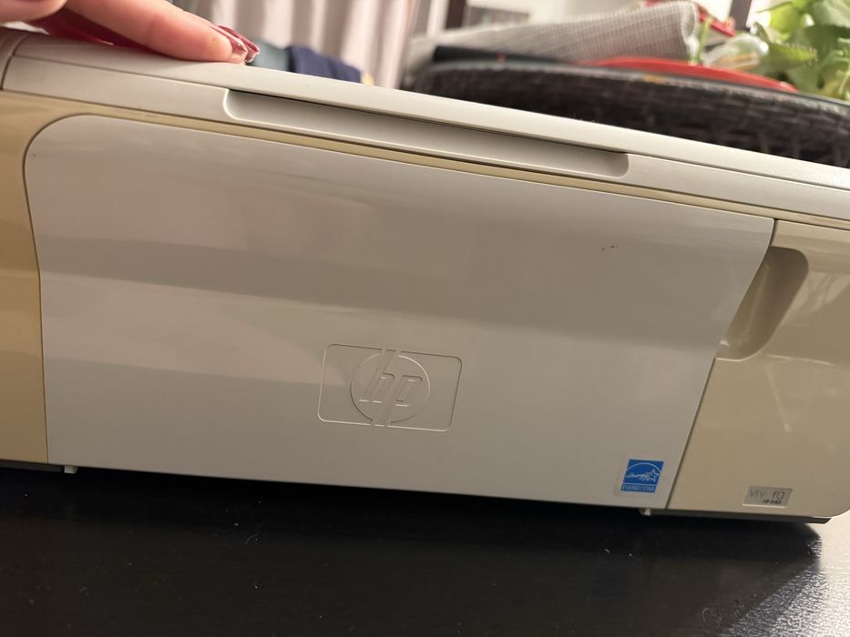 Sprzedam używaną drukarkę hp deskjet f4220