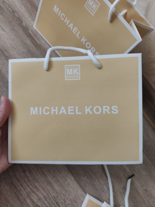 Подарункові пакети Michael kors
