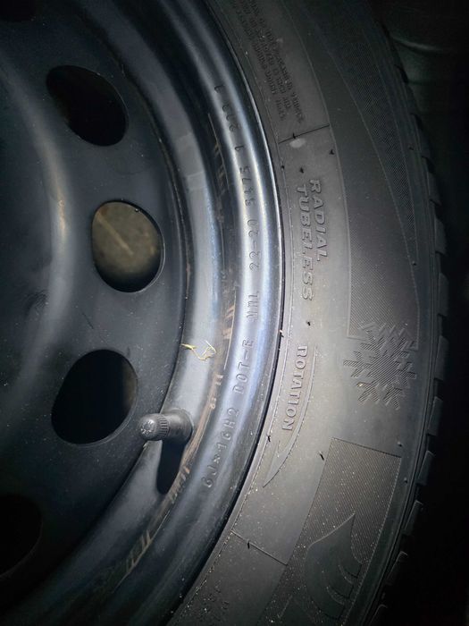 Opony zimowe Hankook R16