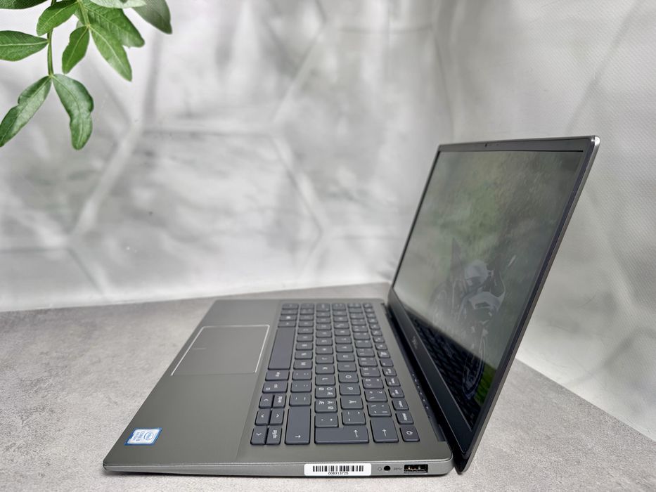 Ультрабук Dell Latitude 3301/i5-8365U/16GB/NVMe 256GB/13.3"/Full HD