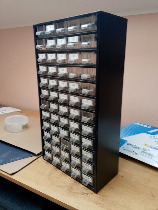 О рганайзер на стену 9 блоков