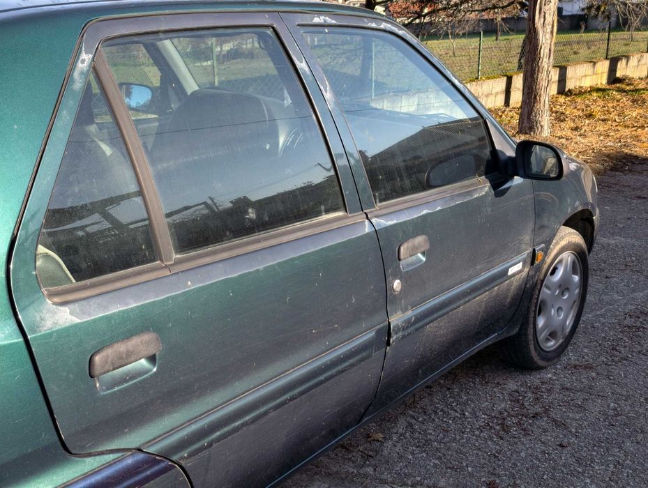 Citroën Saxo 1.1 GPL (Aceito Troca por Scooter 125 ou 50)