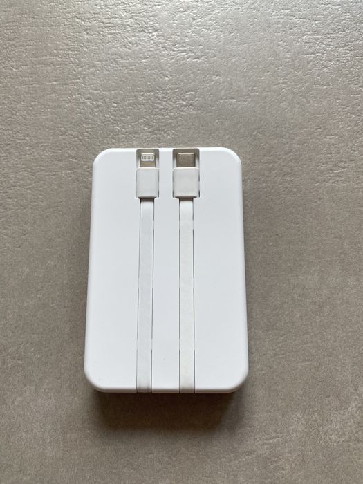Nowy powerbank 5000 mAh MagSafe + pudełko i kabel USB-C
