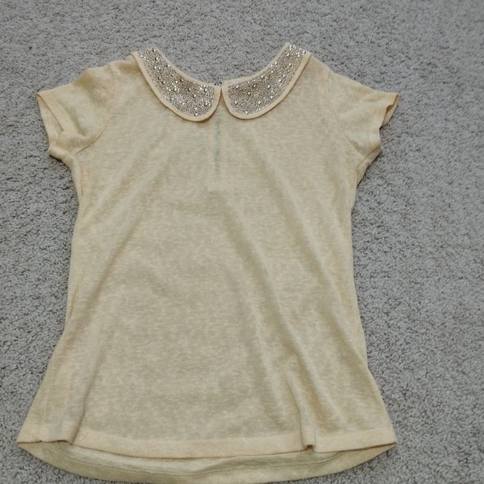 Bluzka z kołnierzykiem S