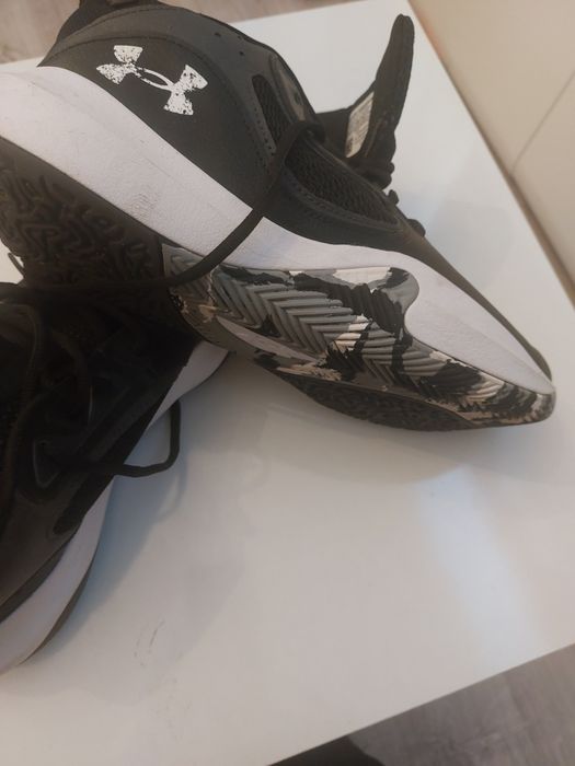 Fajne buty męskie Under Armour