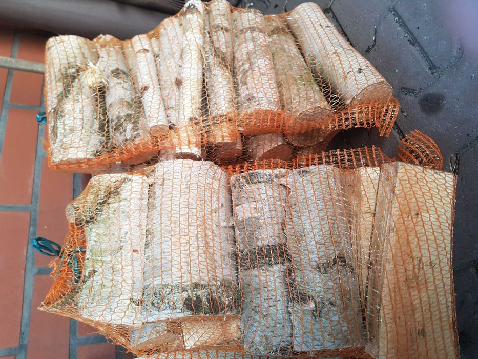 Worki, drewno kominkowe, opałowe do wędzenia, brykiet  pellet