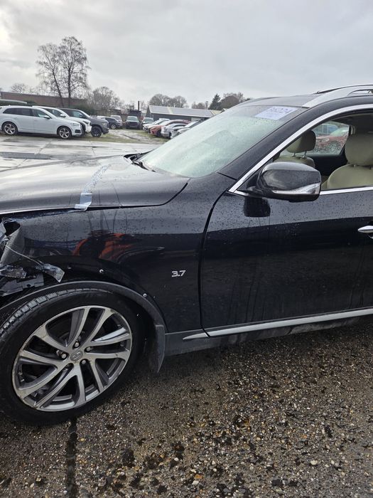 Infiniti qx50 najbogatsze wyposażenie 4x4