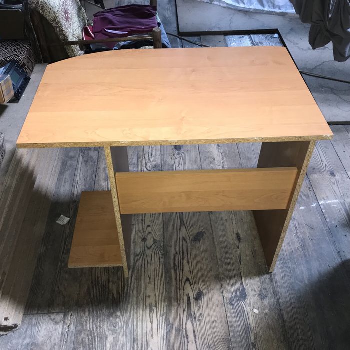 Biurko komputerowe - IKEA
