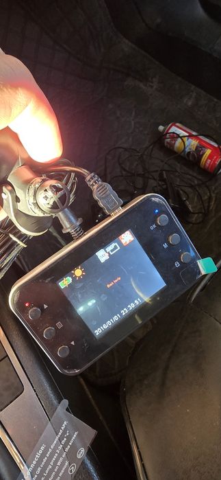 2 kamery samochodowe