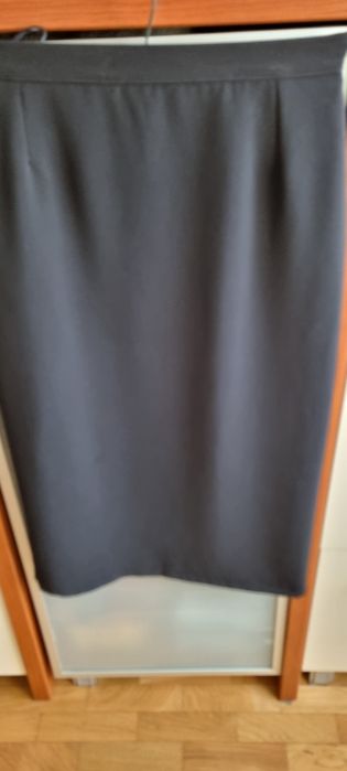 Spódnica czarna midi M