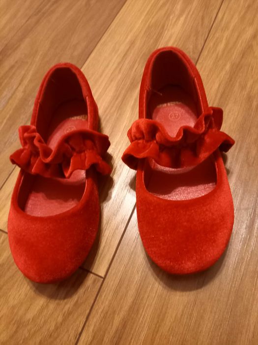 Buty dla dziewczynki 27