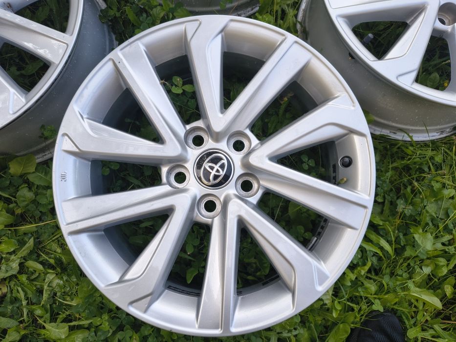 Alufelgi 17 Toyota CHR II - oryginalne