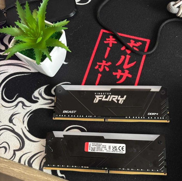 Memória RAM Kingston Fury Beast RGB DDR4 32GB (2x16GB)