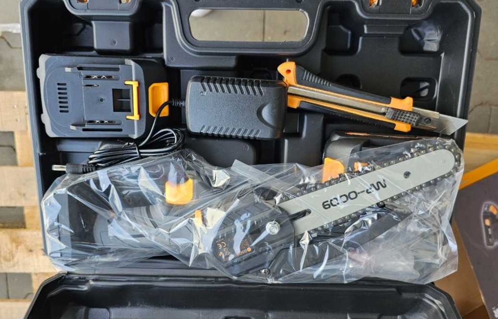 PIŁA ŁAŃCUCHOWA AKUMULATOROWA *nowa* mini pilarka gałęziówka 2xaku