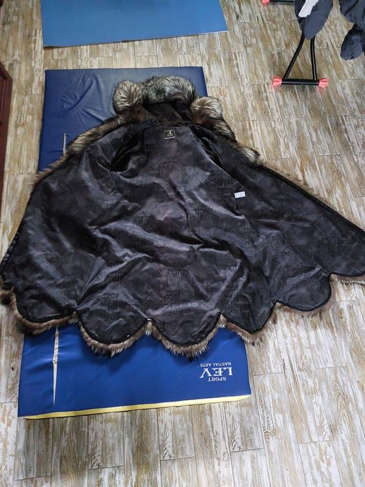 Розкішна довга шуба з натуральної чорнобурки (бренд ЛЕNA)