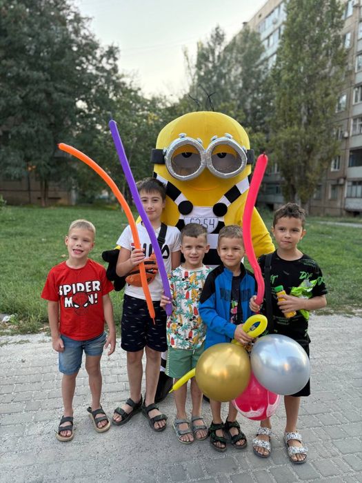 Людина - павук, спайдермен, Стіч, зайка, гонщік, скай