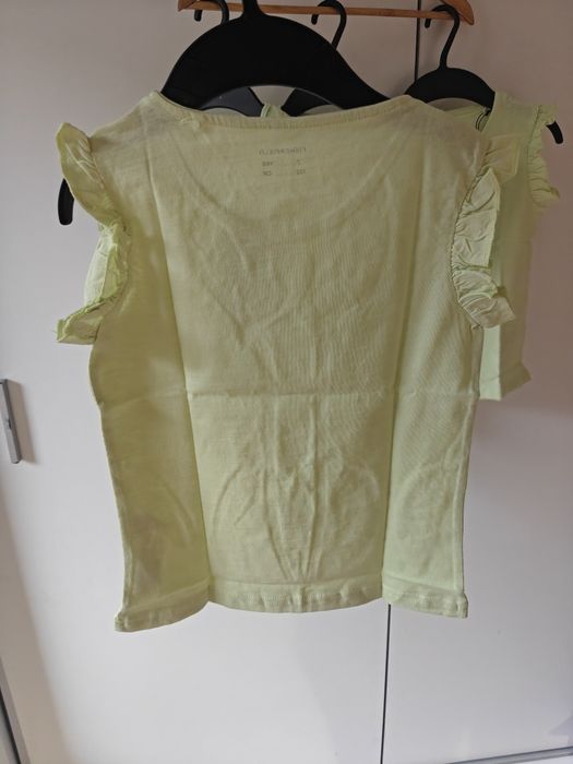 Koszulki rozm 122 dla bliźniaczek pistacjowe z krótkim rękawem t-shirt