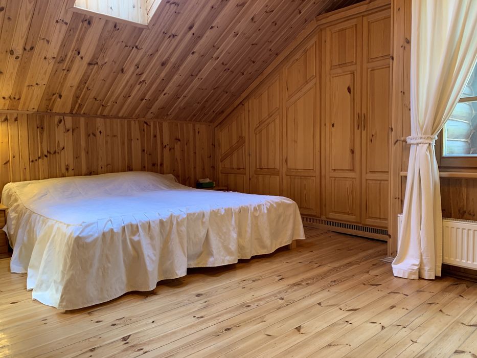 Оренда будинку в Лісі на Річці