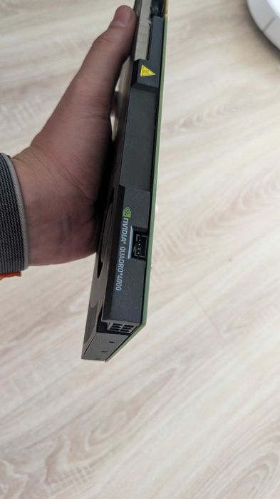 Nvidia Quadro 4000 професійна відеокарта, графічний процесор