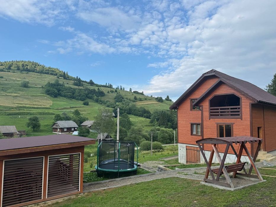 Здається котедж "Good House" у с.Плав'я