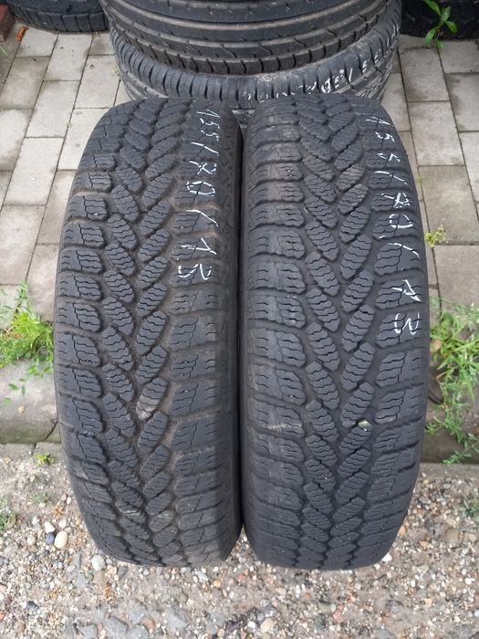 2x Opony Używane Całoroczne 155/70R13 Dębica