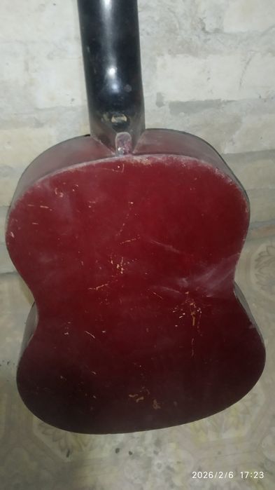 Гитара семиструнная