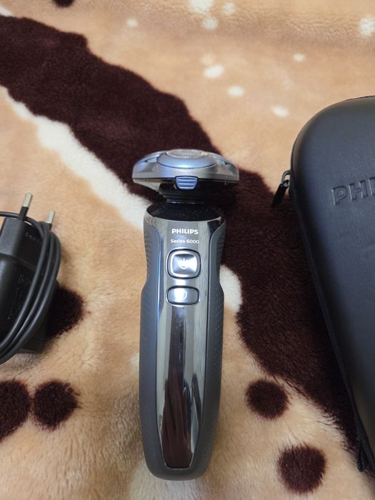 Бритва Philips Series 6000