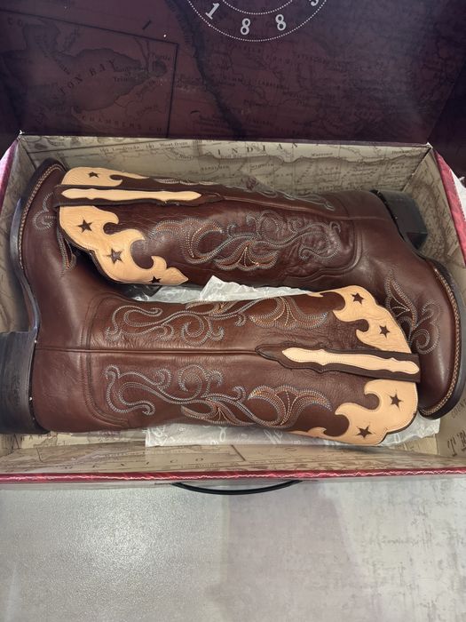 Продам шкіряні ковбойські черевики Lucchese(оригінал)!