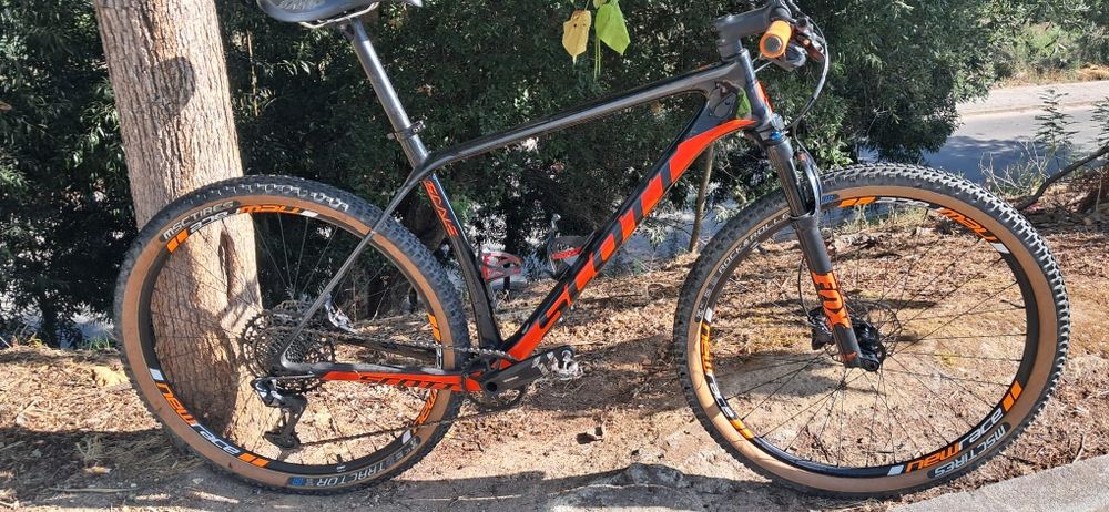 Scott scale 29 xl super equipada carbono