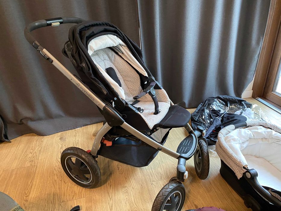 Wózek Maxi Cosi Mega zestaw !!! plus stelarz łóżeczka dziecięcego.