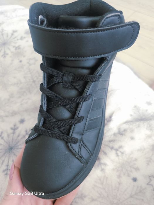 Sneakersy adidas chłopięce Nowe