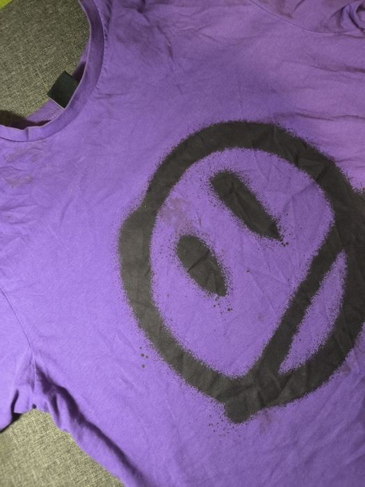 Egzotyczna koszulka T-shirt z metką
